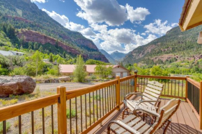 Stunning Ouray Escape with Panoramic Mountain Views!